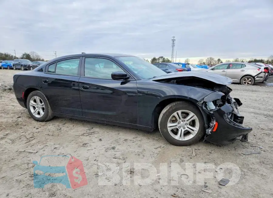 2C3CDXBG1PH515572 Photo# 4