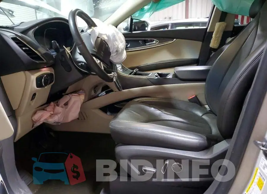 2LMPJ8LP4KBL13234 Photo# 7