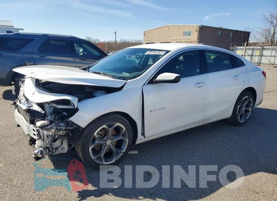 1G1ZD5ST3RF149411 Photo# 1