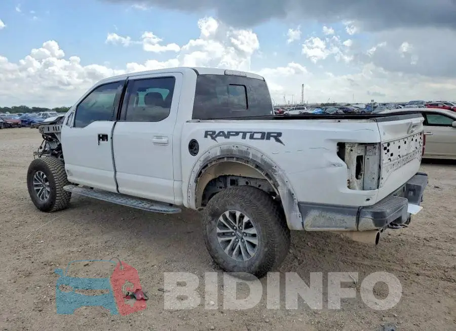 1FTFW1RG3KFB68231 Photo# 2