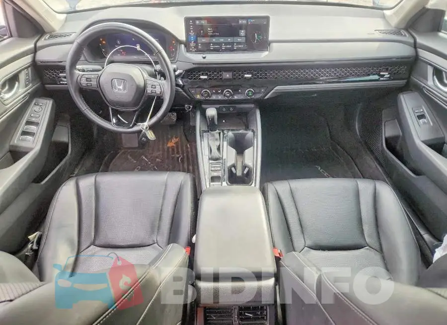 1HGCY2F60RA032582 Photo# 8