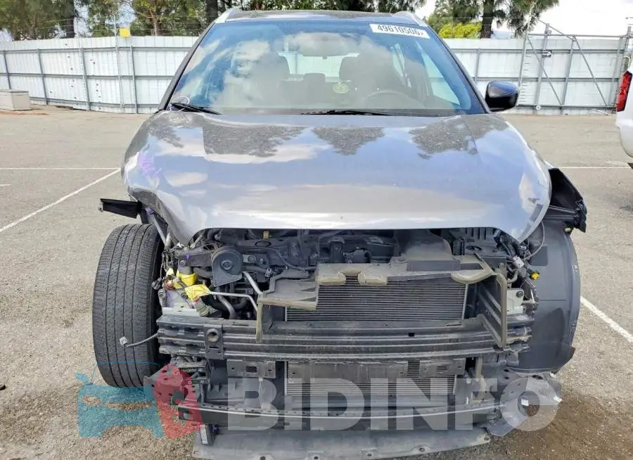 3N1CP5CU3KL511229 Photo# 5