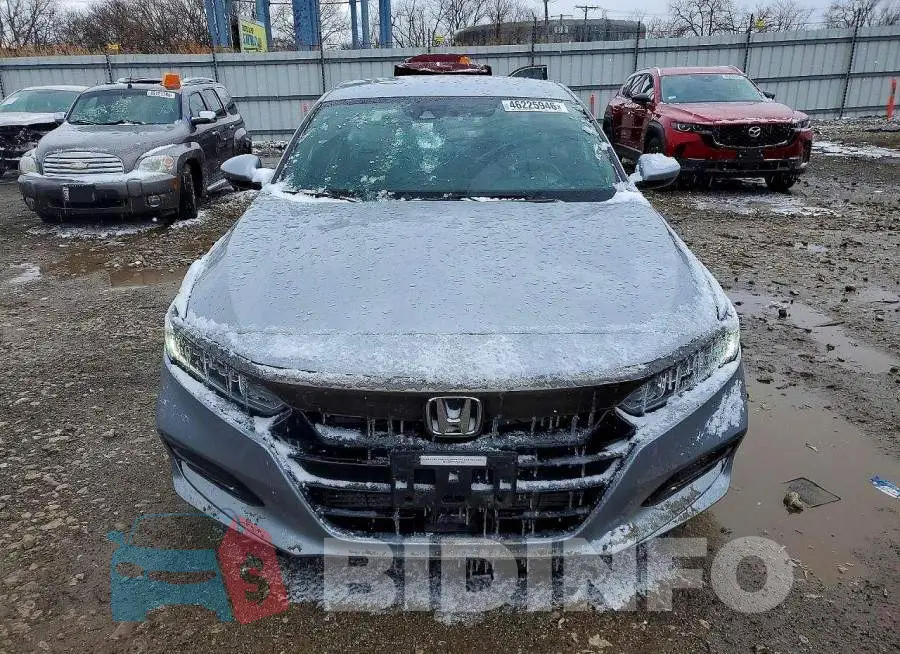 1HGCV1F38JA090548 Photo# 5