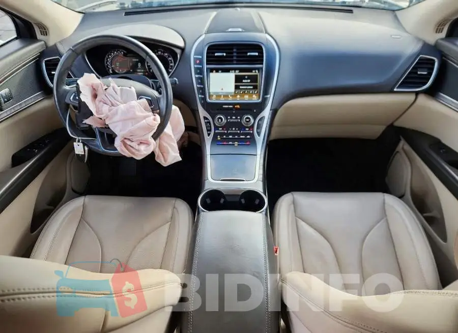 2LMPJ8LP2JBL22920 Photo# 8