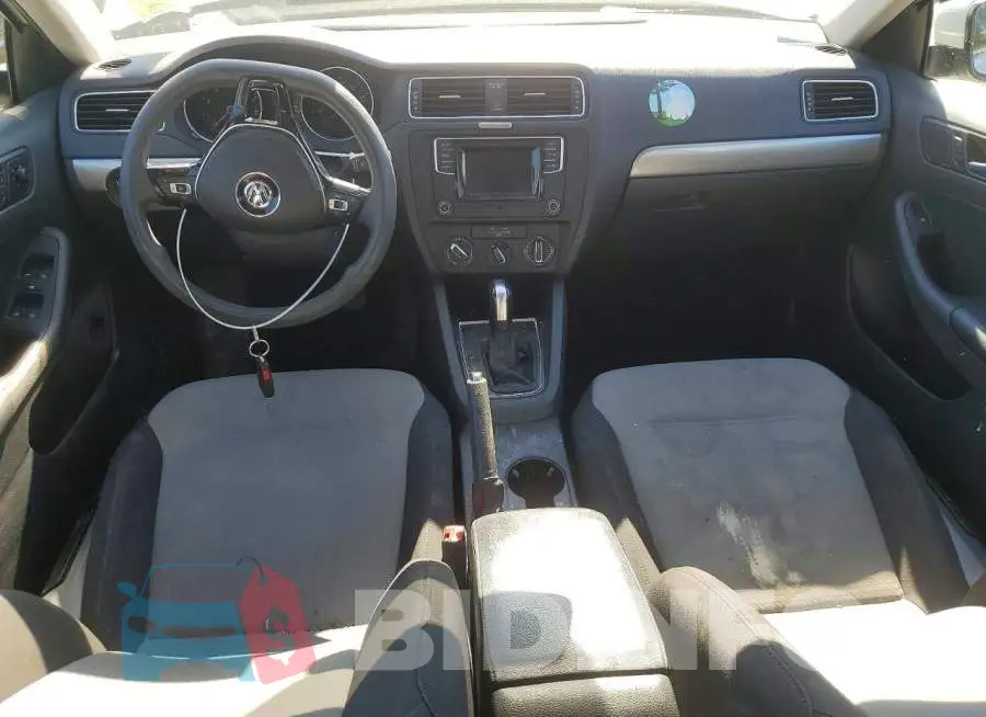 3VW2B7AJ2HM258917 Photo# 8