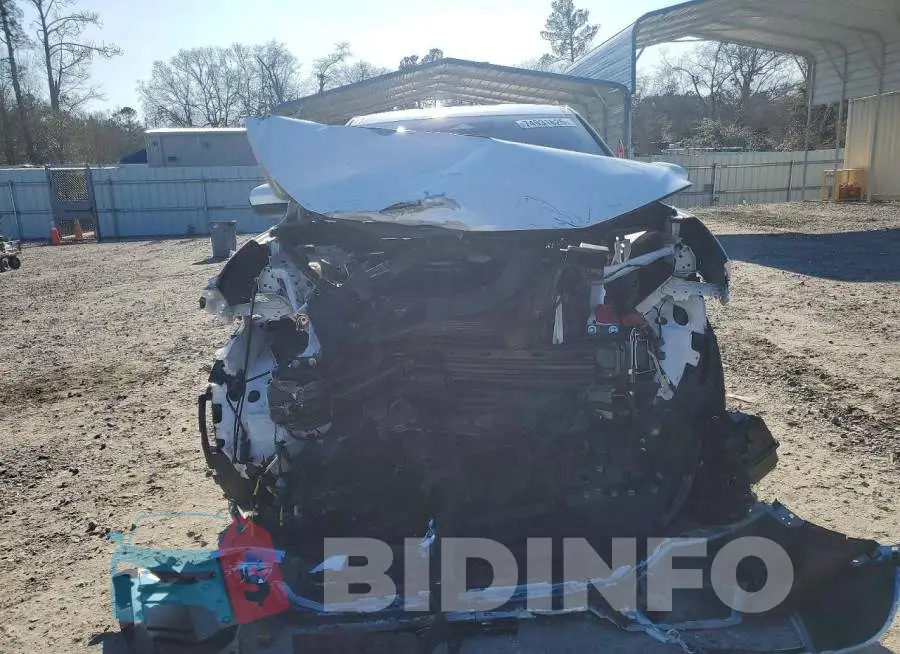 5N1BT3BA2RC698884 Photo# 5