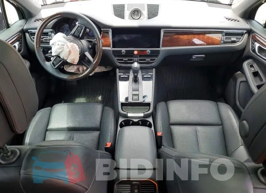 WP1AA2A50SLB06438 Photo# 8