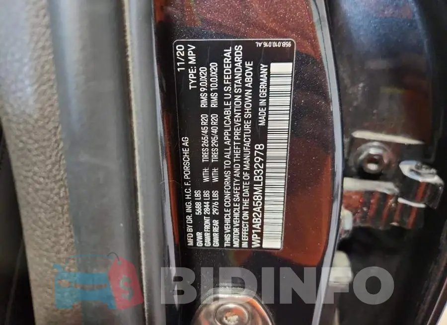 WP1AB2A58MLB32978 Photo# 13