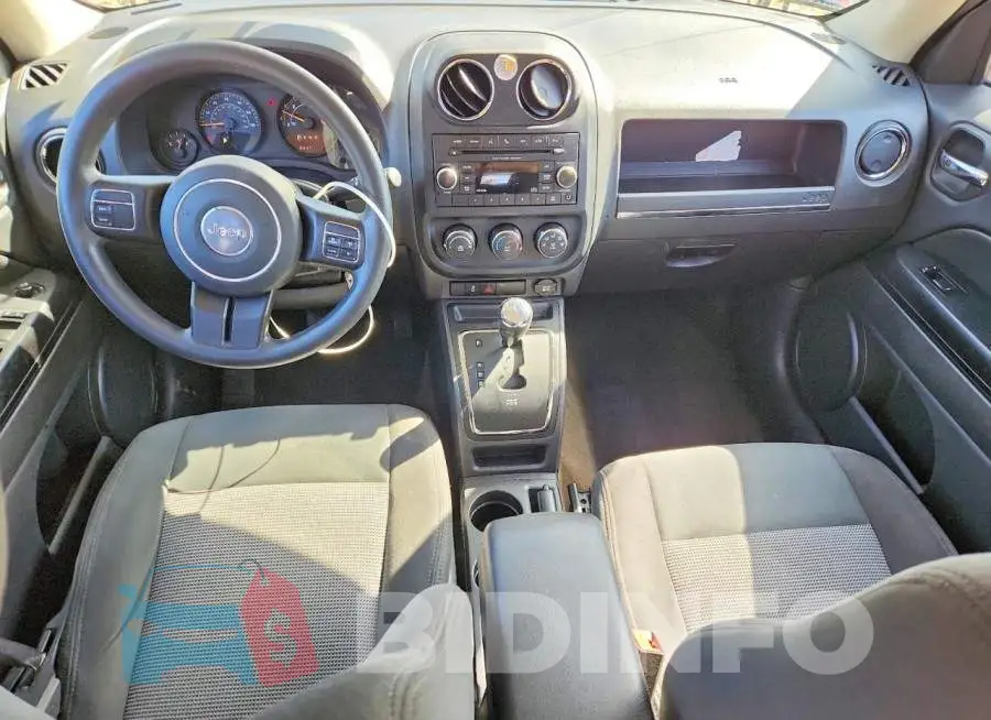 1C4NJPBB1HD166669 Photo# 8