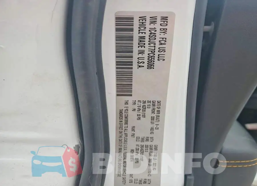 1C4SDJCT7PC656066 Photo# 13