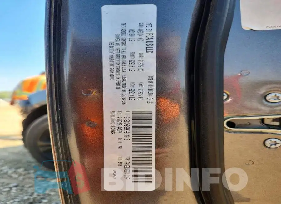 2C3CDXBG8KH644045 Photo# 13