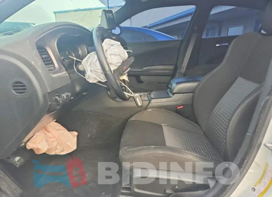 2C3CDXHG4NH106857 Photo# 7