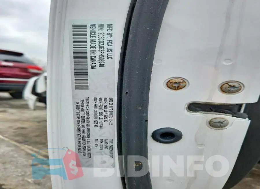 2C3CDZJG3PH503940 Photo# 13