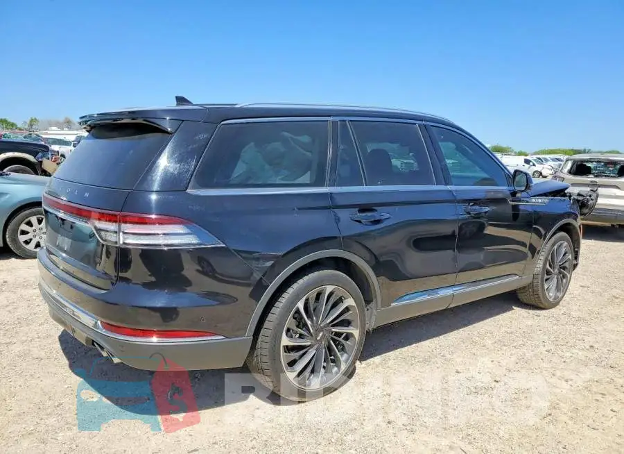 5LM5J7XC8LGL05942 Photo# 3