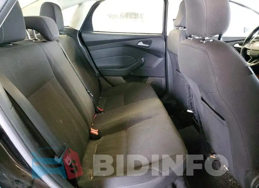 1FADP3F25HL291912 Photo# 10