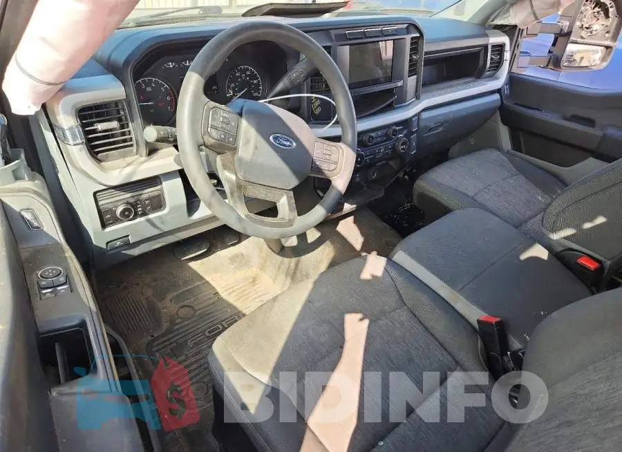 1FTBF2AA6PED39160 Photo# 8