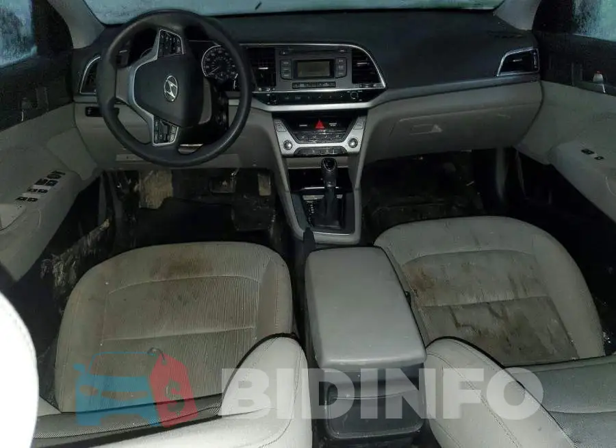 5NPD74LFXHH155772 Photo# 8