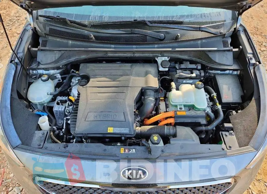 KNDCE3LC9H5038072 Photo# 11