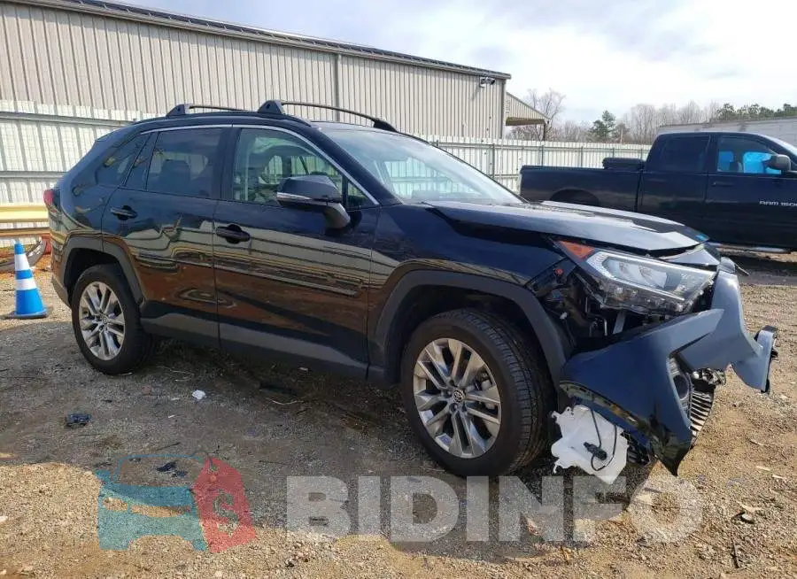 2T3A1RFV9MC171714 Photo# 4