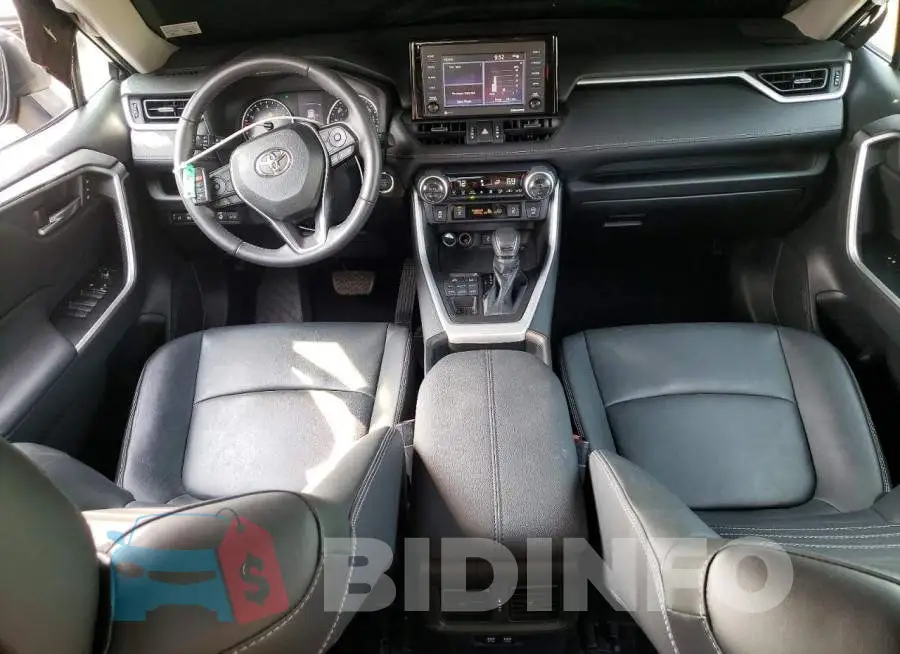 2T3A1RFV9MC171714 Photo# 8