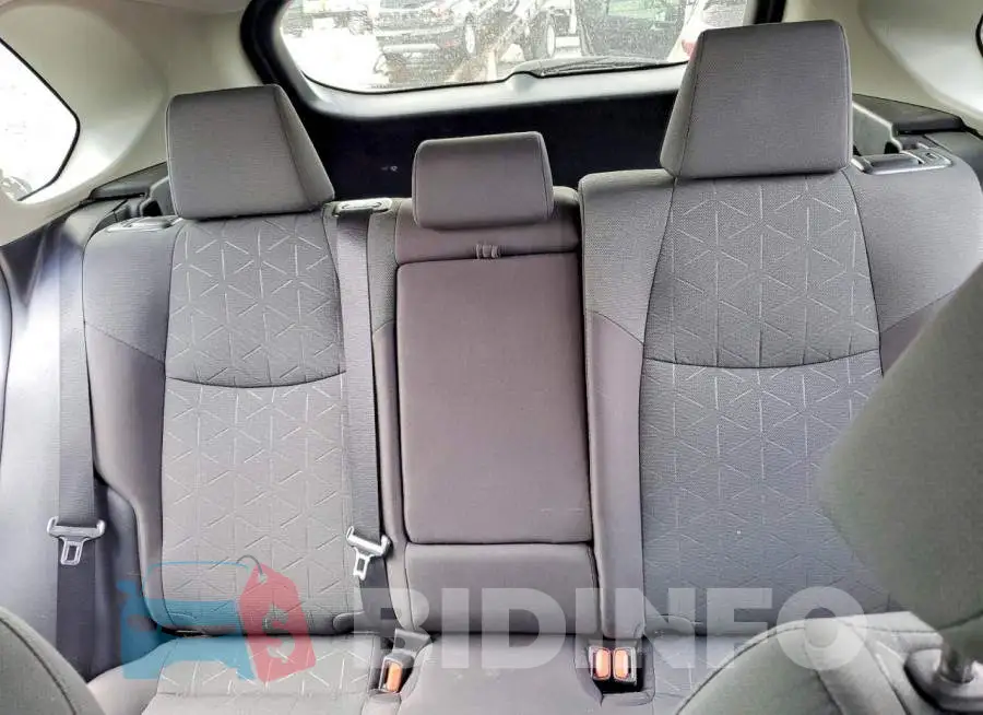 2T3P1RFV8PW367849 Photo# 10