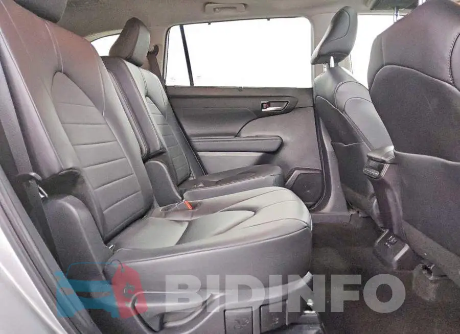 5TDKBRCH1RS636039 Photo# 11