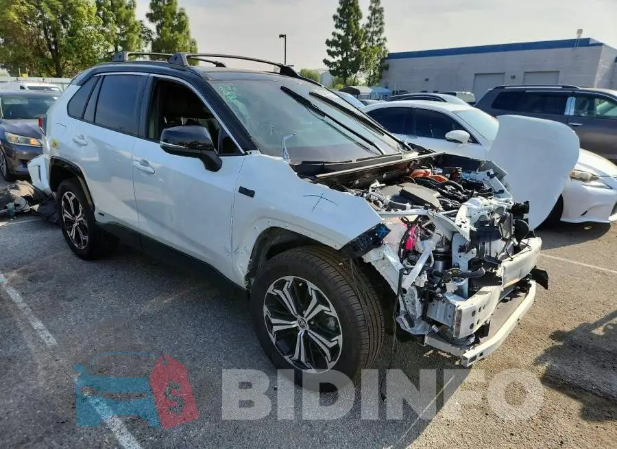 JTMFB3FV7MD012332 Photo# 4