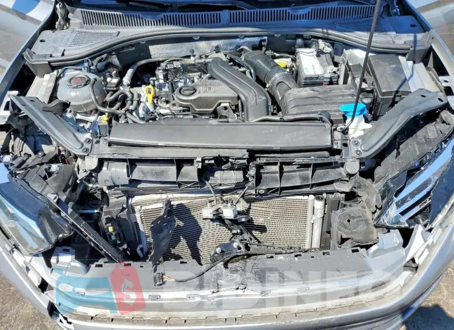 3VW7M7BUXPM024015 Photo# 11