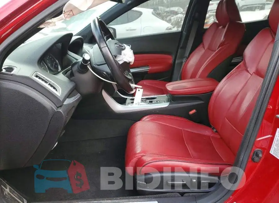 19UUB2F67KA006332 Photo# 7