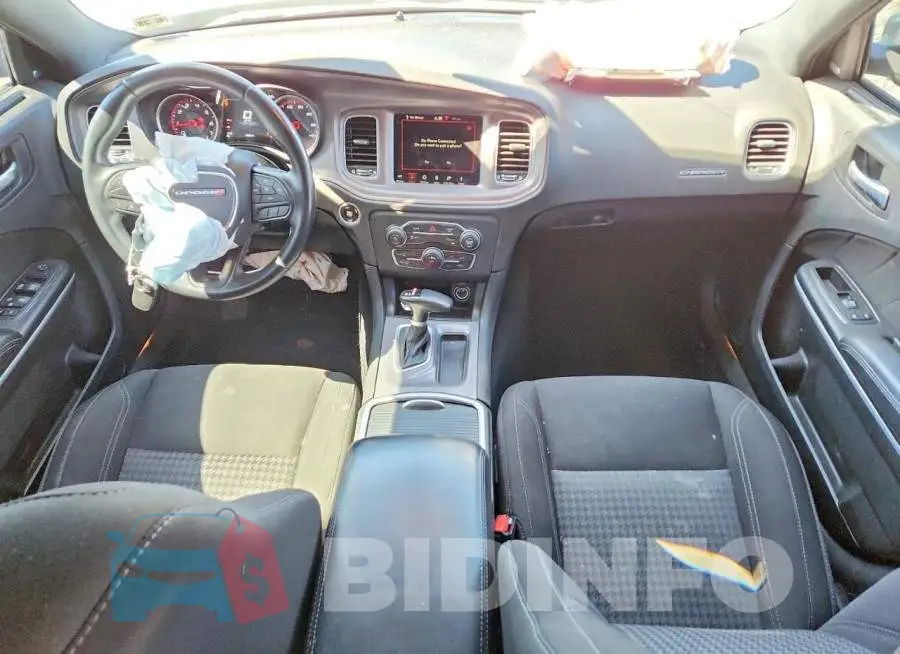2C3CDXBG1PH530721 Photo# 8