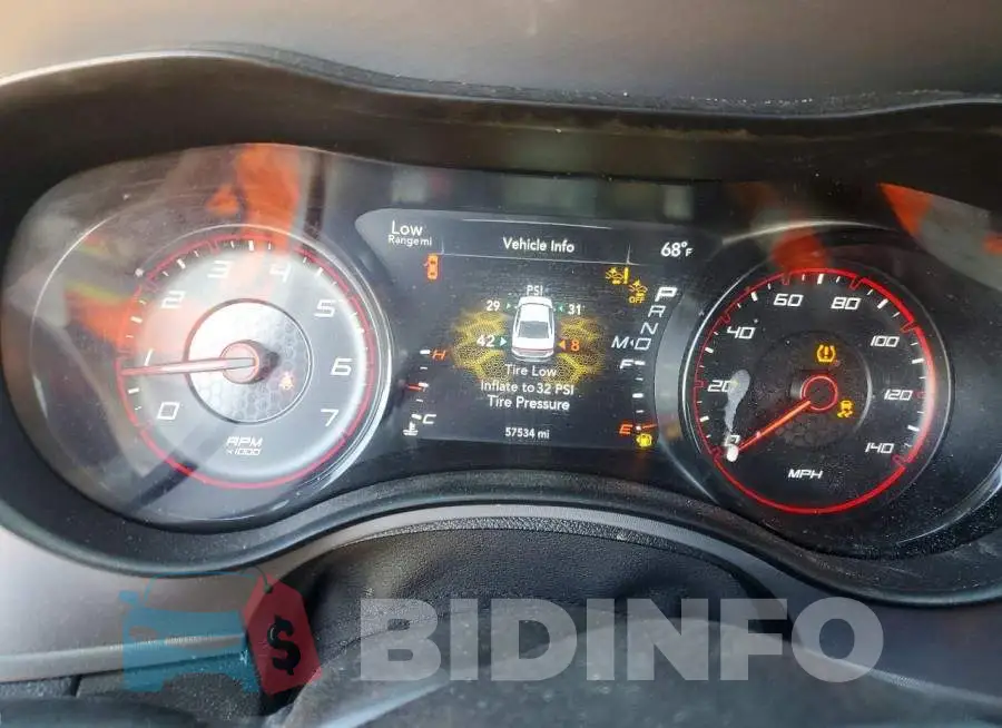 2C3CDXHG3PH686590 Photo# 9