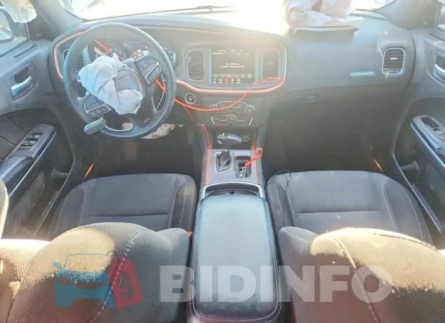 2C3CDXJG4NH214213 Photo# 8