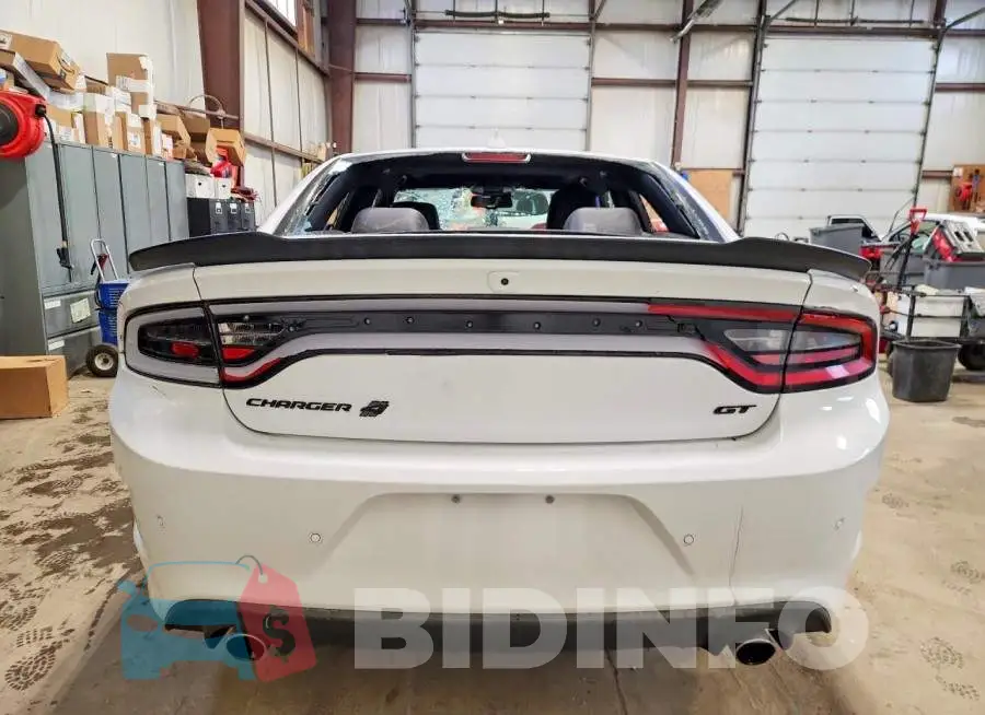 2C3CDXMG7PH627824 Photo# 6