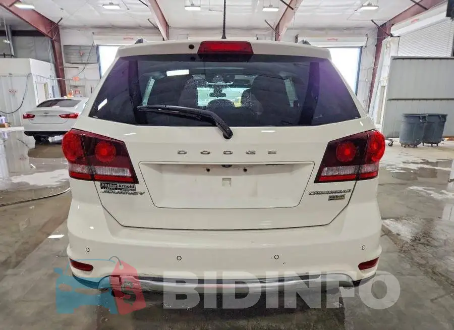 3C4PDCGG1JT504889 Photo# 6