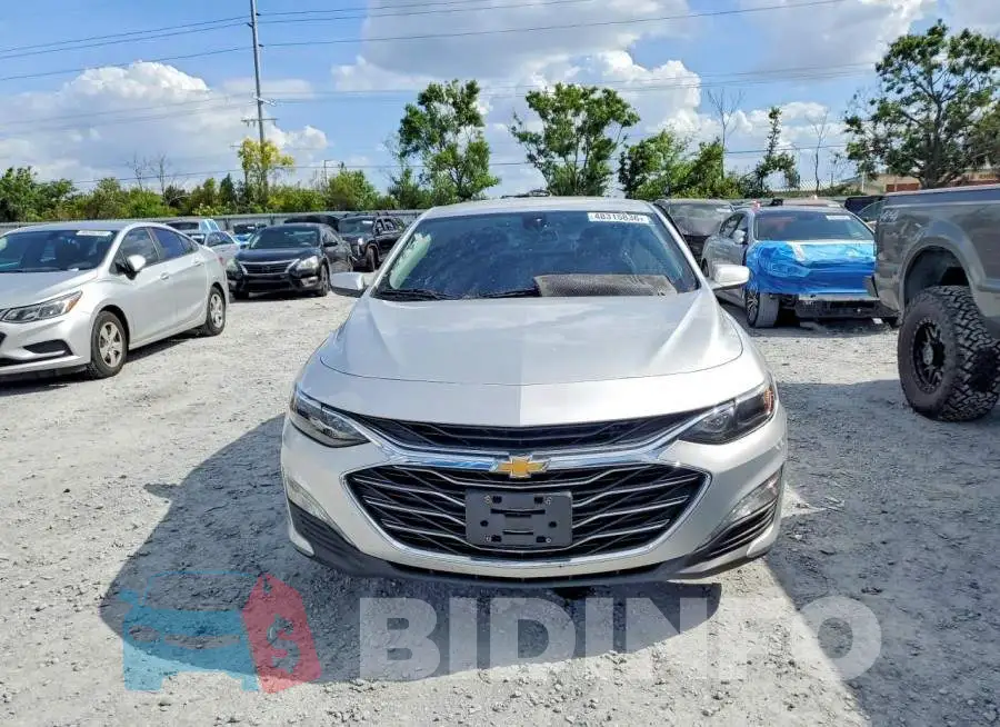 1G1ZD5ST3KF145803 Photo# 5