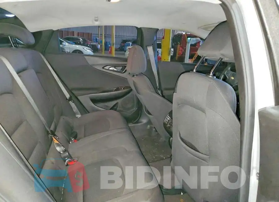 1G1ZD5ST3NF110425 Photo# 10