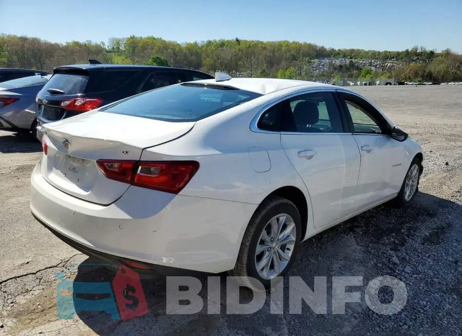 1G1ZD5ST8SF142265 Photo# 3