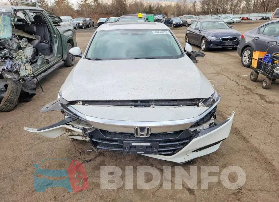 1HGCV1F55JA125466 Photo# 5