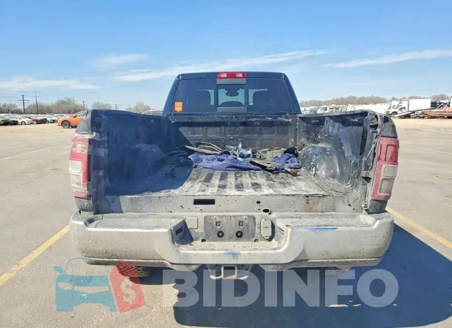 3C63R3GL2RG219062 Photo# 6