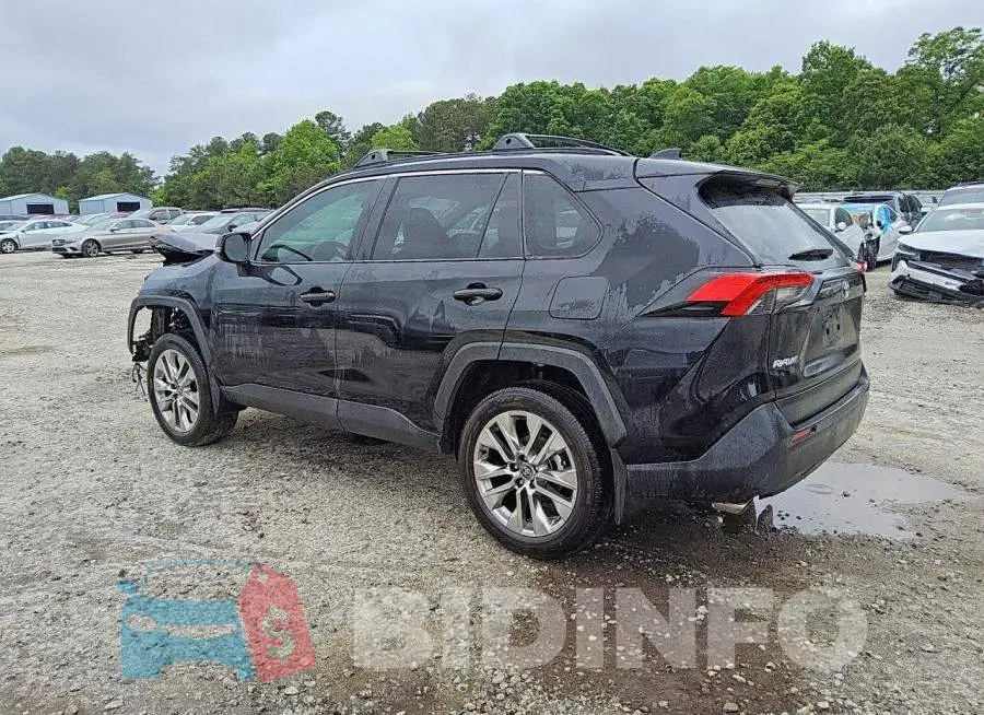 2T3A1RFV3SW615567 Photo# 2