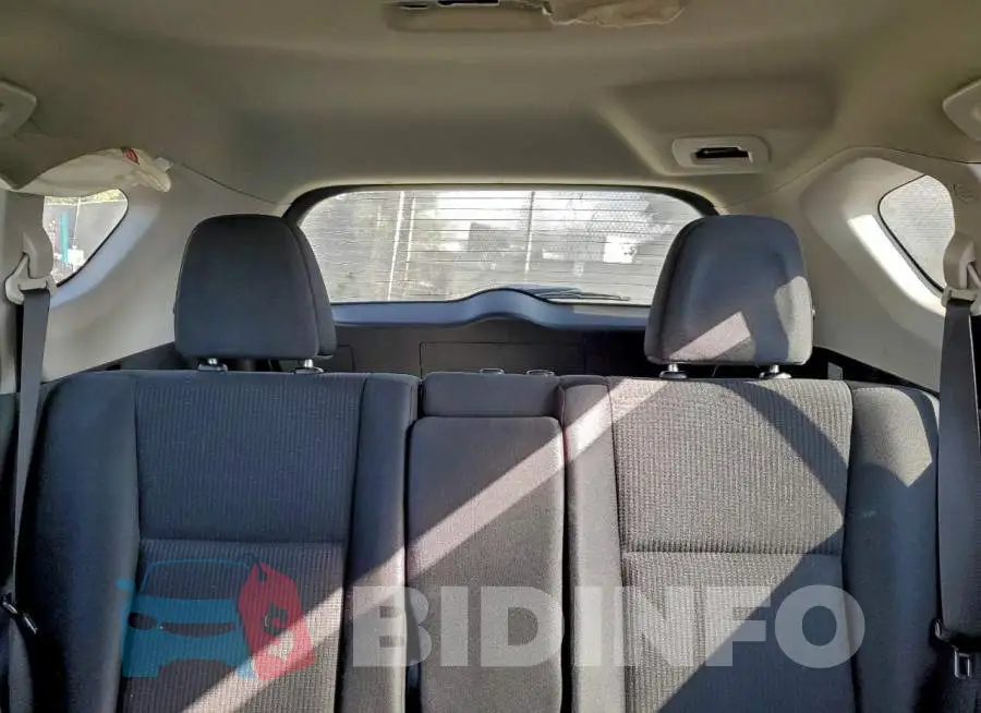 2T3BFREV6JW756882 Photo# 10