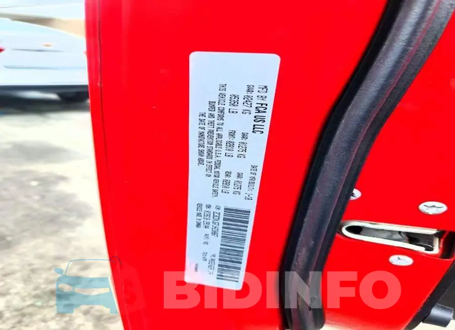 2C3CDXJG7JH230867 Photo# 12