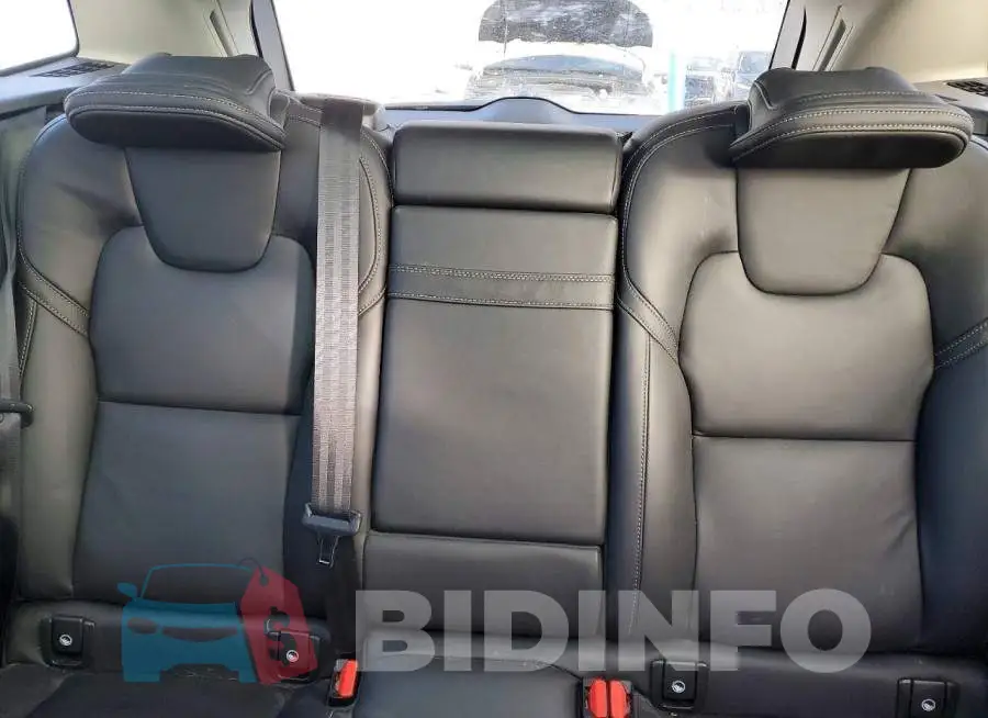 YV4102RL6M1814292 Photo# 10