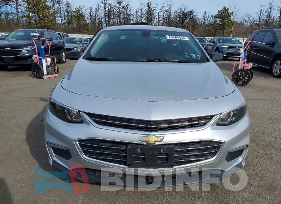 1G1ZB5ST9HF137784 Photo# 5