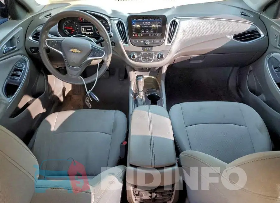1G1ZD5ST2LF024634 Photo# 8