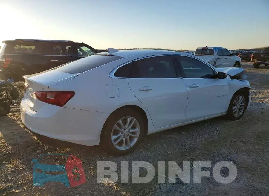 1G1ZD5ST9JF263921 Photo# 3