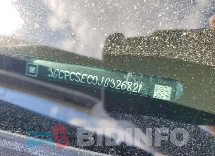 3GCPCSEC0JG326821 Photo# 12