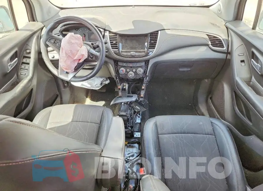 KL7CJPSM9NB556688 Photo# 8