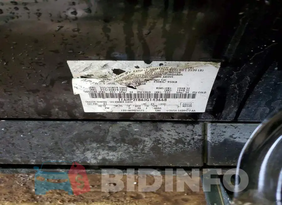 1FAHP2F86JG143668 Photo# 12