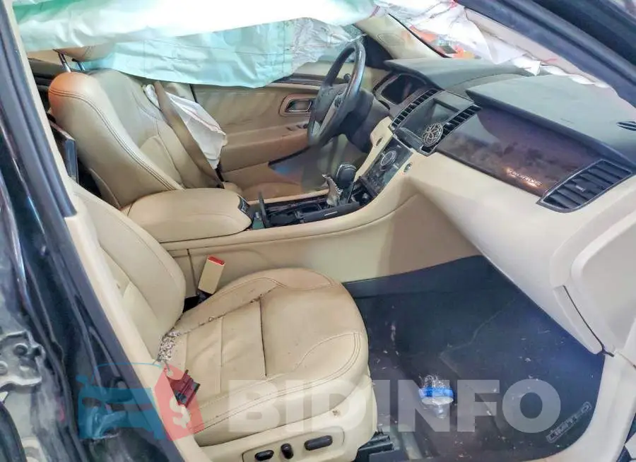 1FAHP2F89KG111427 Photo# 7